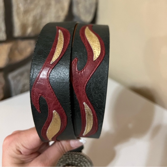 Bebe Vintage Rhinestone Heart Western Flame Leather Belt Size M/L - Picture 7 of 14